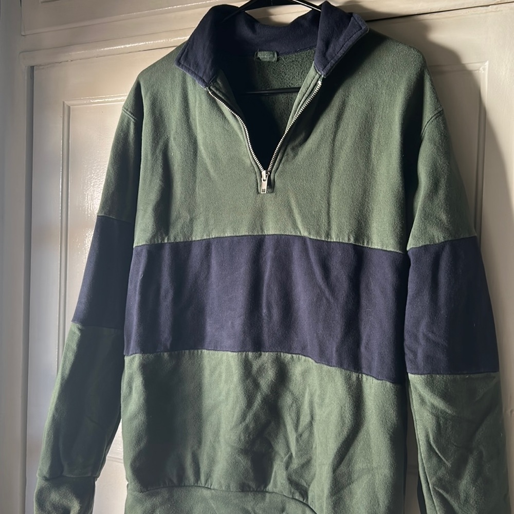 JOHN GALT/BRANDY MELVILLE- green and navy quarter zip